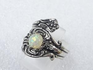 色石　指輪(15号)